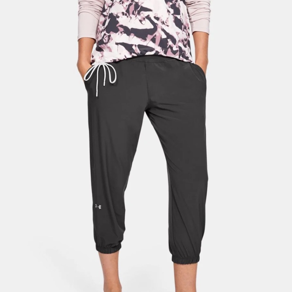 Under Armour UA Women's Sunblock Crop Pants